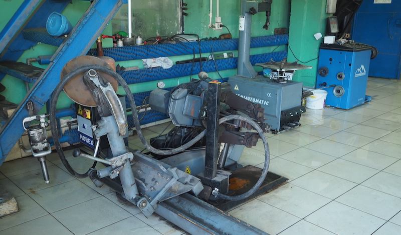 Грузовой шиномонтаж